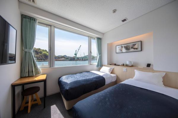 Na zdjęciu widoczny jest obiekt urashima INN - GANGI - położony w mieście Onomichi.