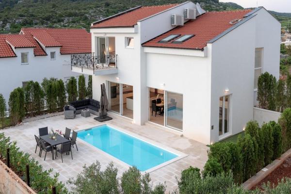 A la foto es mostra l'objecte Luxury villa with a swimming pool Hvar - 15992 situat a la ciutat de Hvar.