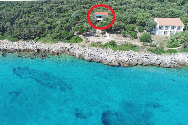 På billedet ses objektet Apartments by the sea Cove Mulobedanj, Pag - 16285 beliggende i byen Lun.
