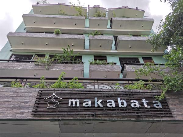 A la foto es mostra l'objecte Makabata Guesthouse & Cafe situat a la ciutat de Manila.