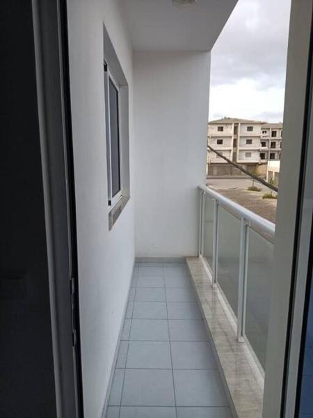 Fotografie 2: New, Modern, and Cozy 3 Bedroom Apartment.