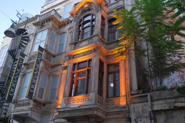 Adamantides Hotel, Стамбул