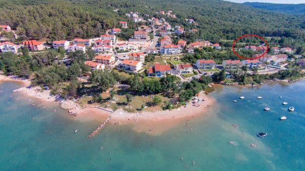 En la foto se muestra el objeto Apartments by the sea Soline, Krk - 19324 ubicado en la ciudad de Dobrinj.