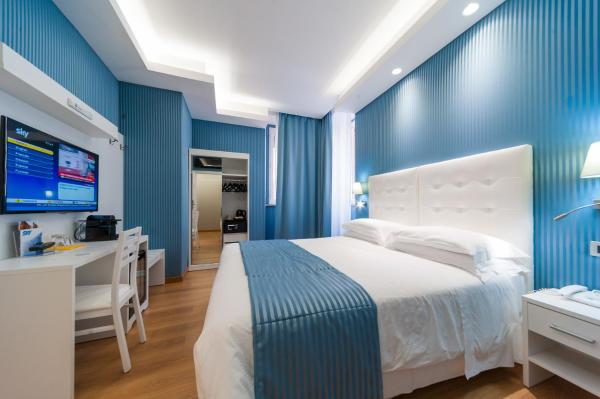Na fotografii je vidět objekt Trevi 41 Hotel nacházející se ve městě Řím.