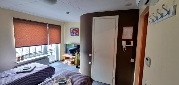 På billedet ses objektet Cinema Hostel Järvakandi beliggende i byen Aasa.