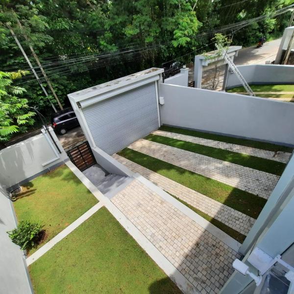Foto 9: OESIS - Stylish Villa Steps from Historic Galle Fort