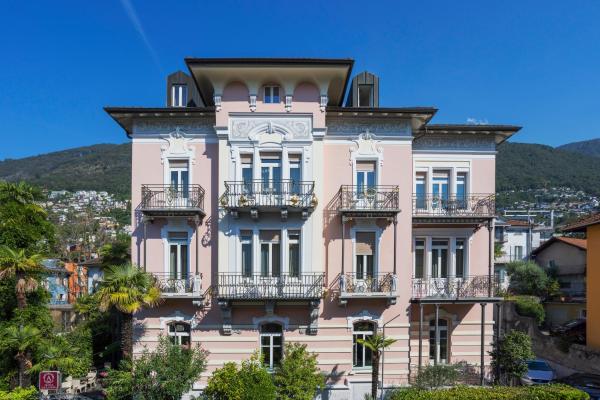 A la foto es mostra l'objecte Hotel Alexandra situat a la ciutat de Locarno.
