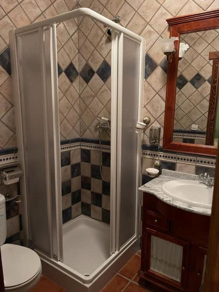 Na fotografii je vidět objekt Albergue Rural Gorillo nacházející se ve městě Gor.