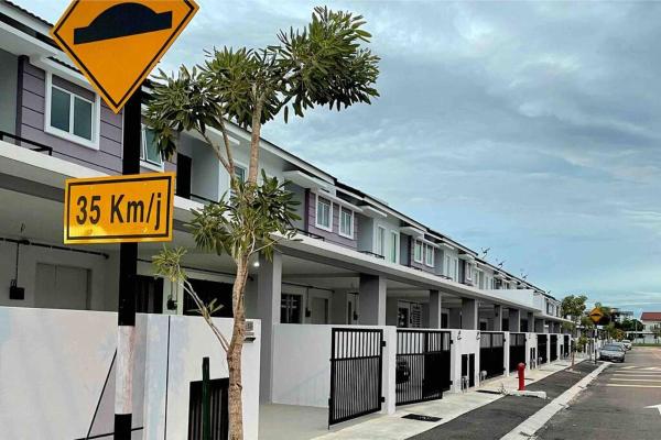 Na zdjęciu widoczny jest obiekt Hanan Homestay Klebang Ipoh with a view of Mount Korbu, for Musl!m only!! położony w mieście Ipoh.
