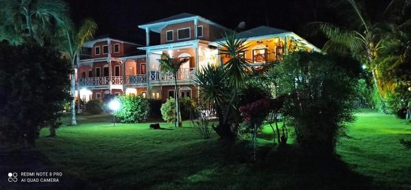 Paradise Apartment with senic pool in beach area