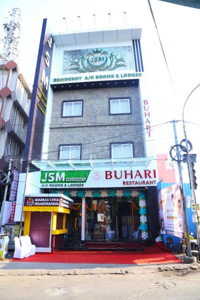 A la foto es mostra l'objecte JSM Residency situat a la ciutat de Chennai.