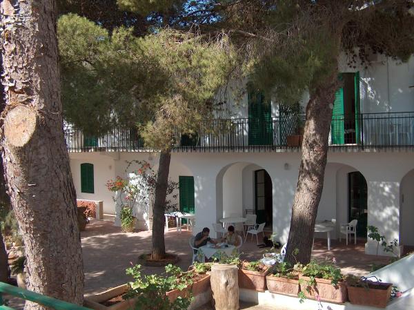 La photo montre l'objet Villa Stasi B&B situé dans la ville de Leuca.