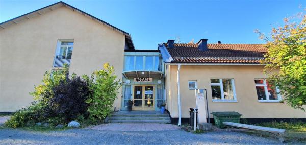 Auf dem Foto ist das Objekt Nipanhotellet in der Stadt Näsåker zu sehen.