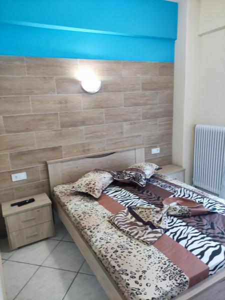 Na fotografii je vidět objekt GCM 1 ROOMS kentro k parking nacházející se ve městě Kateríni.