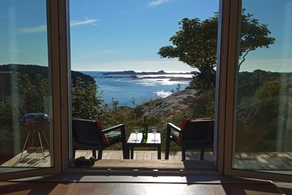 På bilden syns objektet Apartment , Øygarden, Bergen som ligger i staden Torsteinsvik.