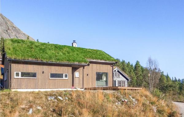 4 Bedroom Lovely Home In Rysstad - Telemark
