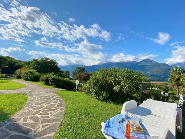 På billedet ses objektet Bellavista B Garten-Appartement mit Pool beliggende i byen Colico.