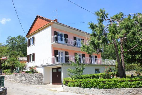 照片显示了位于Lovran市的Apartments with parking space Opric, Opatija - 7715物件。