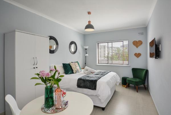 Στη φωτογραφία φαίνεται το αντικείμενο Sea Breeze Apartments που βρίσκεται στην πόλη Bloubergstrand.