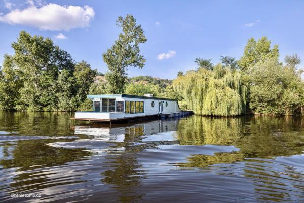 Houseboat - best place in Prague, Prag