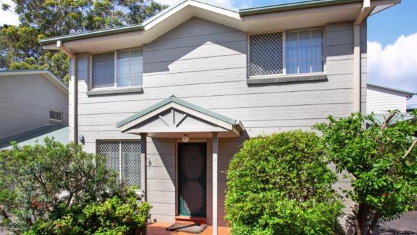 Foto 1: 2 - 9 Yamba St, Hawks Nest