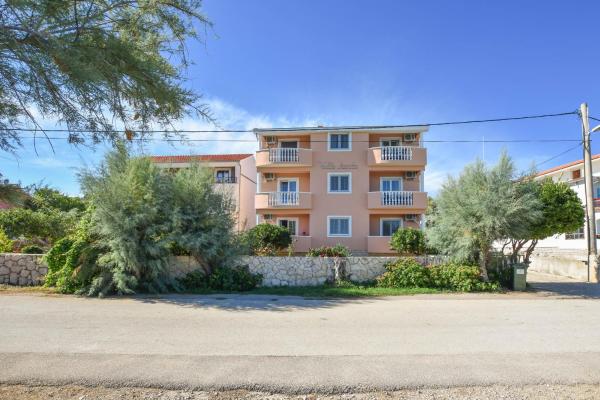 Apartments Anita - Biograd na Moru