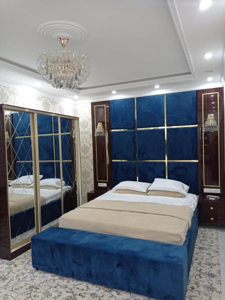 照片显示了位于Qŭrghonteppa市的Hotel Firuza物件。