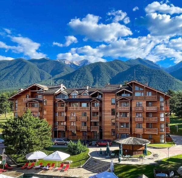 A la foto es mostra l'objecte Allure in Pirin Golf situat a la ciutat de Razlog.
