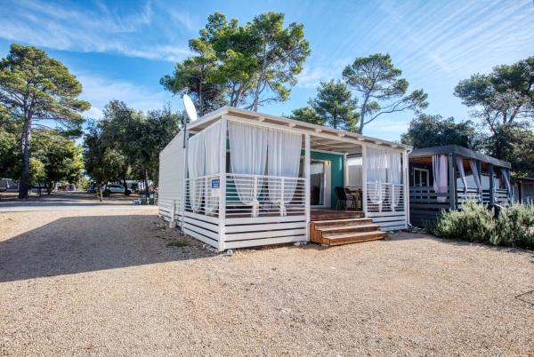 A la foto es mostra l'objecte Apartments with parking space Biograd na Moru, Biograd - 18928 situat a la ciutat de Biograd na Moru.