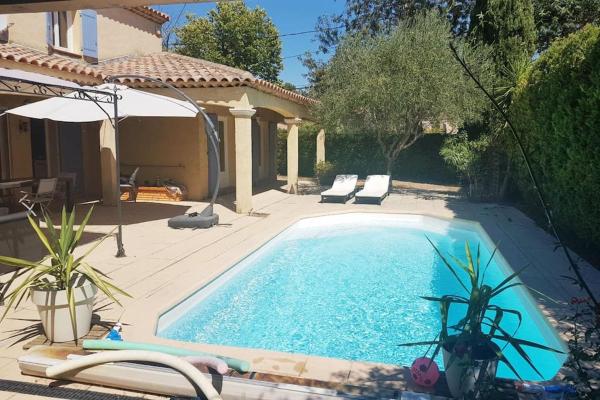 SUBLIME Villa de vacances au calme !!, Marseille