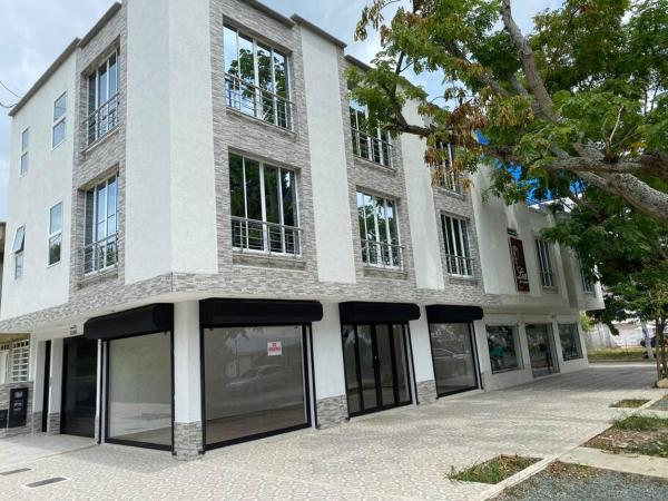 写真にはブガ市にあるLindo apartamento con estacionamiento Bugaが写っています。