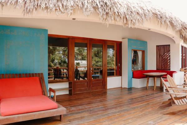 På bilden syns objektet La Perla del Caribe - Villa Ruby som ligger i staden Ambergris Cay.