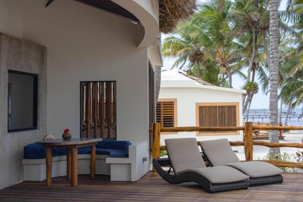 På bilden syns objektet La Perla del Caribe - Villa Sapphire som ligger i staden Ambergris Cay.