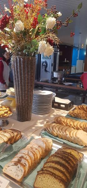 Na zdjęciu widoczny jest obiekt Natalina Pousada & Restaurante położony w mieście Major.
