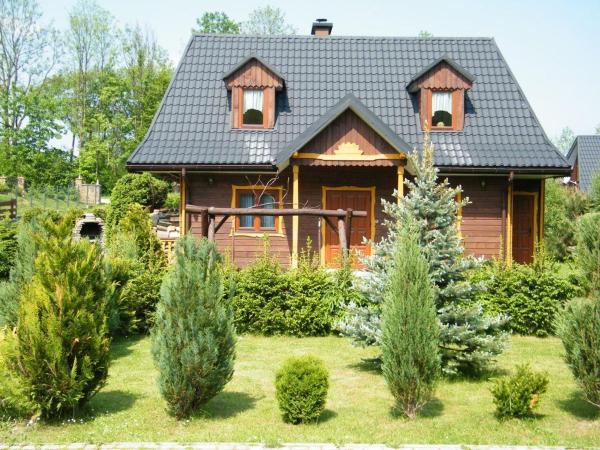 A la foto es mostra l'objecte Słoneczna Chatka situat a la ciutat de Bukowiec.