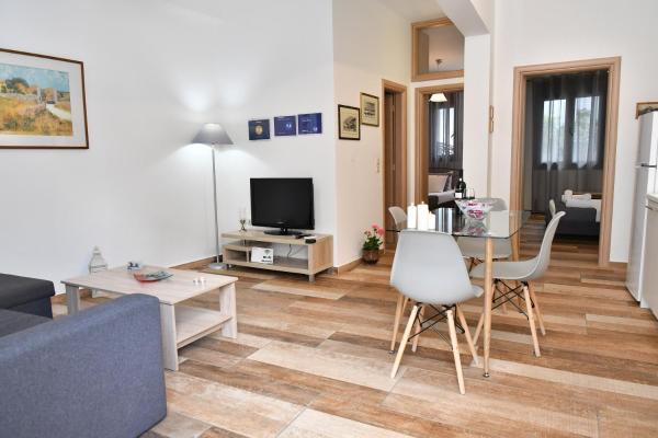 A la foto es mostra l'objecte Giorgos House situat a la ciutat de Nàuplia.