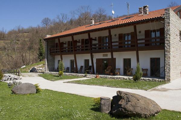 A la foto es mostra l'objecte Hotel Rural Reciegos Complejo Agroturistico situat a la ciutat de Abantro.
