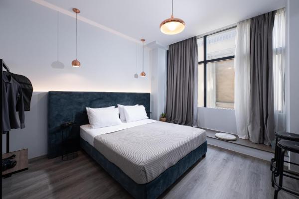 A la foto es mostra l'objecte Enattica Monastiraki Living situat a la ciutat de Atenes.
