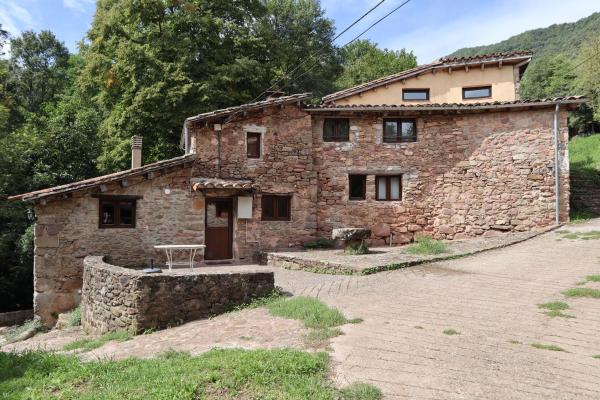 La Rovirota, Casa Solar - Olot