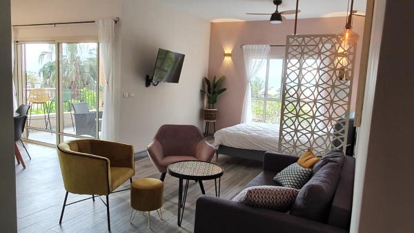 A la foto es mostra l'objecte Bar suite situat a la ciutat de Ein Gedi.