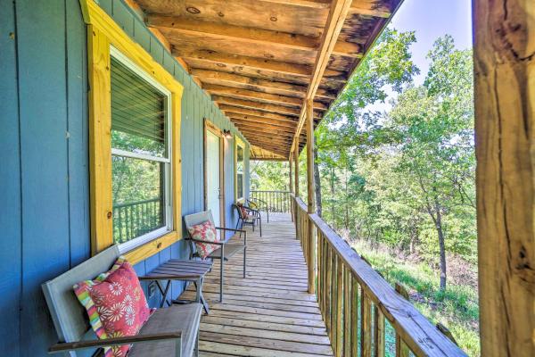 A la foto es mostra l'objecte Mountainburg Apt Less Than 5 Mi to Lake Fort Smith! situat a la ciutat de Chester.