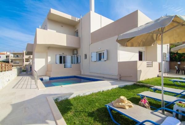 Nella foto è visibile l'oggetto 7 bedroom villa with pool, 700m from the beach! situato nella città di Prínos.