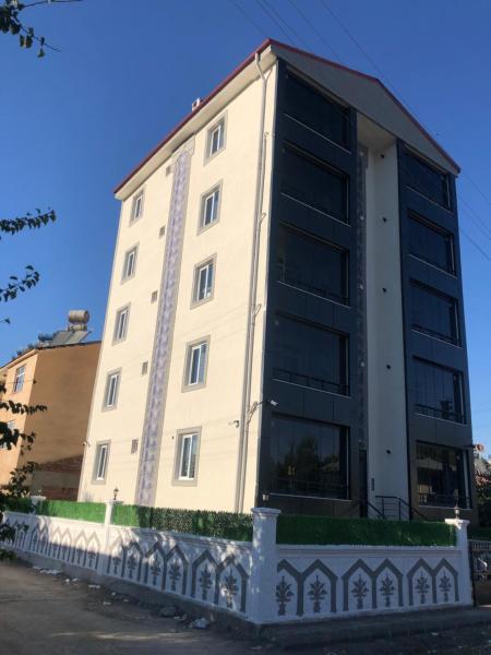 A la foto es mostra l'objecte Karakoçan Apart otel situat a la ciutat de Karakoçan.