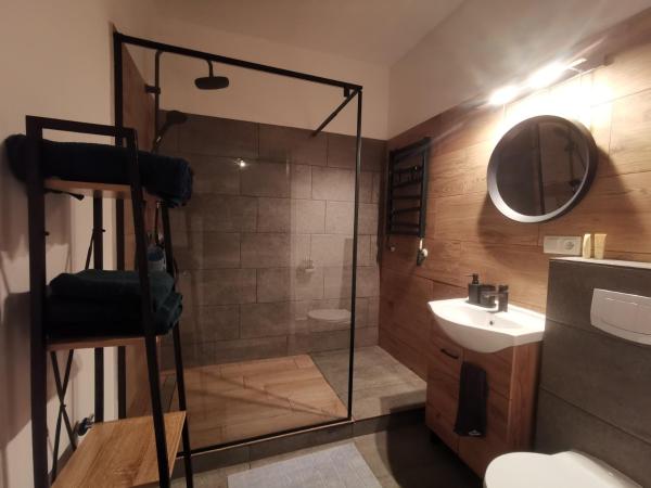 A la foto es mostra l'objecte Aparthouse Zegrze situat a la ciutat de Serock.