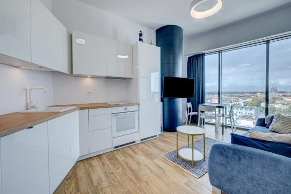 Foto 4: Aleda Tower, 14 floor, balkon