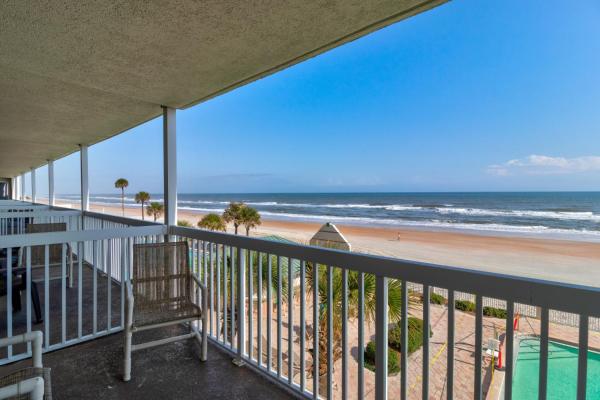 Fotografie 4: Oceanfront with Kitchen and Wifi Sleeps 6