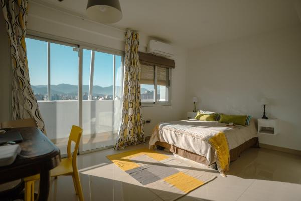 På billedet ses objektet Departamento con vista a las montañas + garage beliggende i byen Salta.