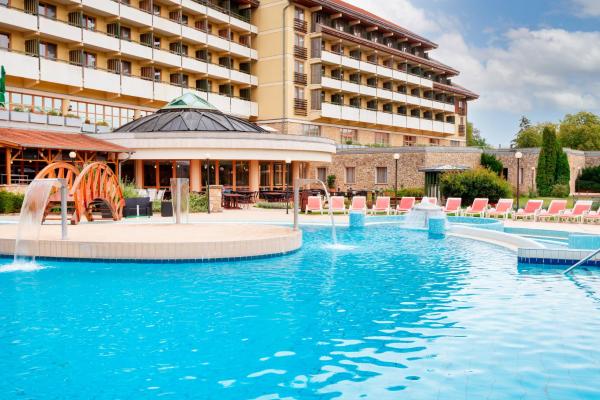 Auf dem Foto ist das Objekt Hunguest Hotel Pelion in der Stadt Tapolca zu sehen.