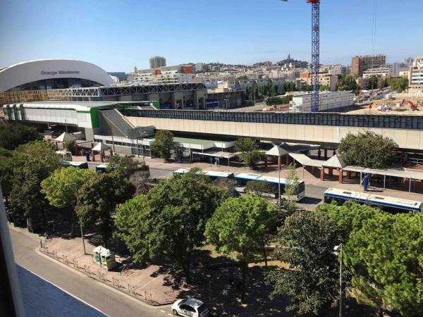 St Vélodrome 3 chambres parking 8 couchages neuf, Marseille