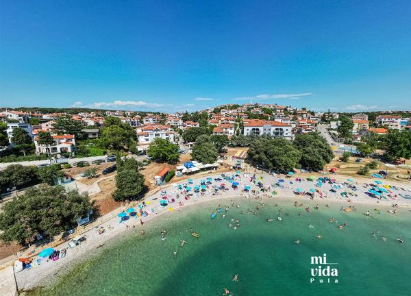 A la foto es mostra l'objecte Seaside view - Family & Friends Apartment situat a la ciutat de Pula.